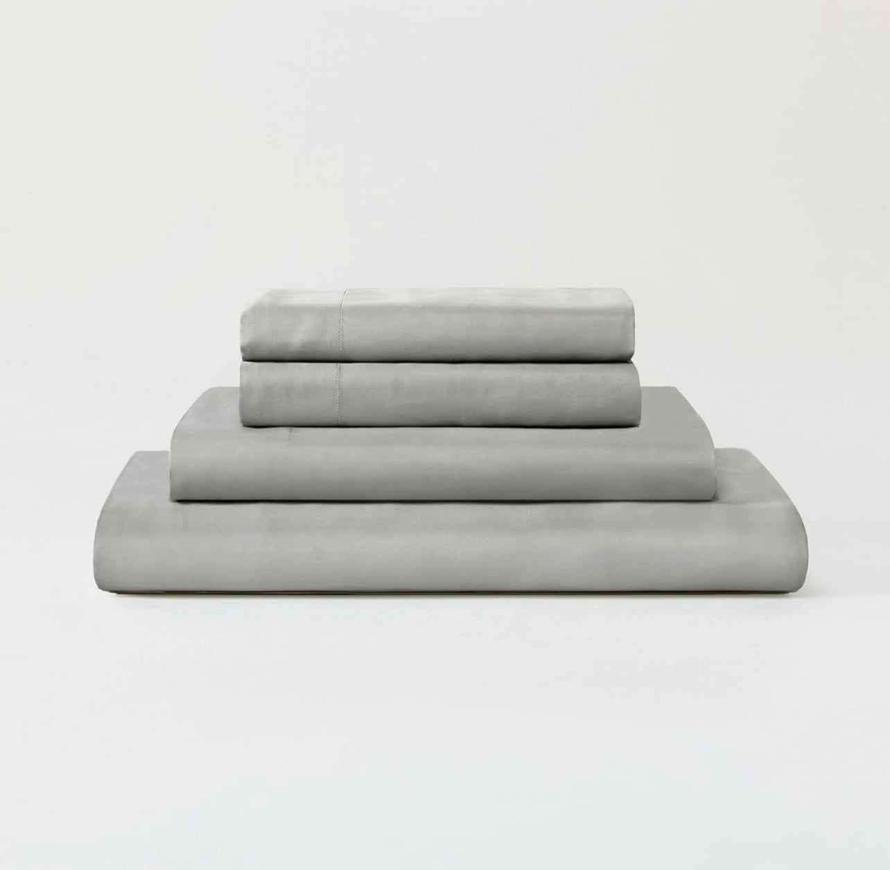 Unveiling the Layers of Comfort: What is a Flat Sheet and Why It's a Bedding Essential