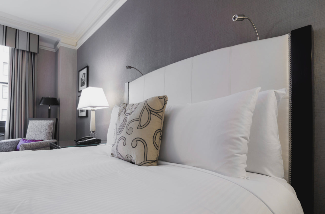White bedsheet, atluxe bamboo bedsheet and comforter